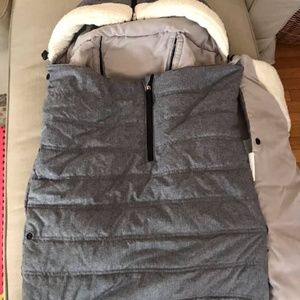 Skip Hop Stroll and Go Three-Season Footmuff